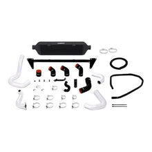 Cargar imagen en el visor de la galería, Kit de intercooler de montaje frontal Mishimoto 15+ Subaru WRX - Núcleo negro