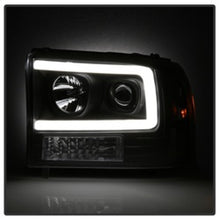 Load image into Gallery viewer, Spyder 99-04 Ford F250 Super Duty Projector Headlights - Light Bar - Black PRO-YD-FF25099V2-LB-BK