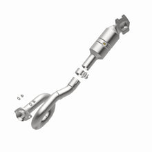 Cargar imagen en el visor de la galería, MagnaFlow Conv Direct Fit OEM 12-17 Jeep Wrangler 3.6L Underbody