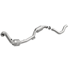 Cargar imagen en el visor de la galería, MagnaFlow Conv DF Mercedes ML55 01-03 Passenger Side