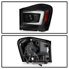 Cargar imagen en el visor de la galería, Spyder 04-06 Dodge Durango Projector Headlights - Black PRO-YD-DDU04-LB-BK