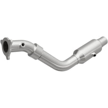Cargar imagen en el visor de la galería, MagnaFlow Conv Direct Fit OEM 2004-2006 Chrysler Pacifica Underbody