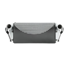 Cargar imagen en el visor de la galería, Kit de intercooler Mishimoto 13+ Dodge Cummins 6.7L - Plata