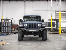 Cargar imagen en el visor de la galería, Road Armor 18-20 Jeep Wrangler JL SPARTAN Protector de placa protectora para parachoques delantero atornillado - Tex Blk