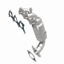 Cargar imagen en el visor de la galería, MagnaFlow Conv DF 07-11 Chrysler Sebring 2.7L Rear Manifold / 08-10 Dodge Avenger 2.7L Rear Manifold