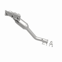 Cargar imagen en el visor de la galería, MagnaFlow Direct-Fit SS Catalytic Converter 07-13 BMW 328i L6 3.0LGAS