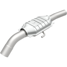 Cargar imagen en el visor de la galería, MagnaFlow Conv Direct Fit 88-91 Dodge B150 3.9L/5.2L