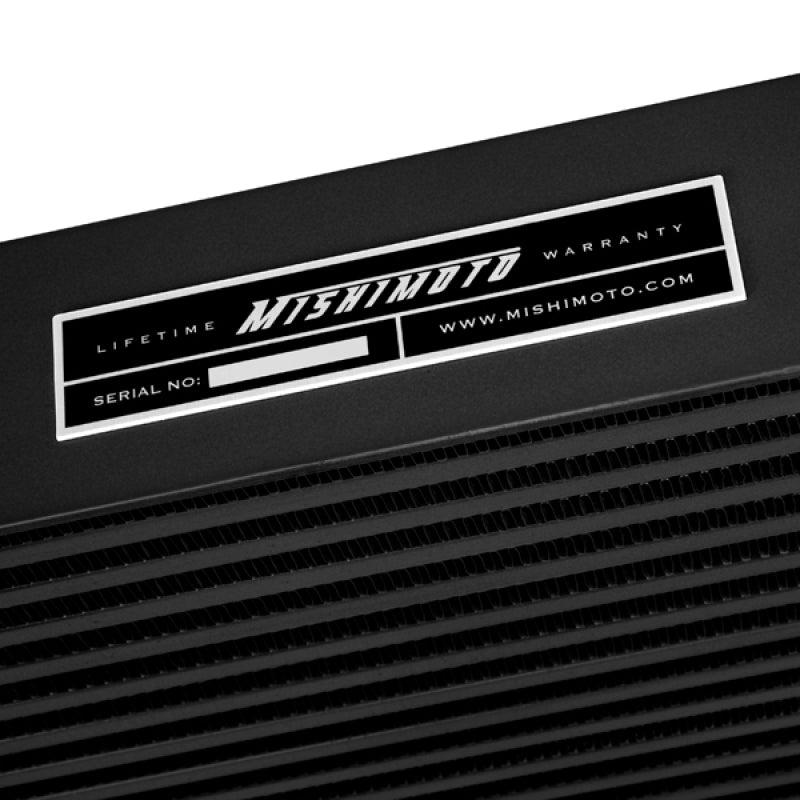 Mishimoto 01-05 Chevrolet 6.6L Duramax Intercooler (Negro)