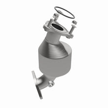 Cargar imagen en el visor de la galería, Magnaflow Conv DF 2010-2011 LaCrosse 3.6 L Underbody