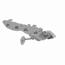 Cargar imagen en el visor de la galería, MagnaFlow OEM Grade 12-17 Toyota Prius C Federal / EPA Compliant Manifold Catalytic Converter