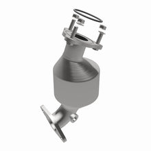 Cargar imagen en el visor de la galería, Magnaflow Conv DF 2010-2011 LaCrosse 3.6 L Underbody