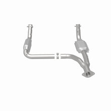 Cargar imagen en el visor de la galería, MagnaFlow Conv DF 00-01Tahoe/Yukon V8 5.7L