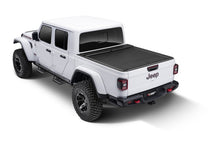 Cargar imagen en el visor de la galería, Rugged Ridge Armis Retractable Locking Bed Cover 20-21 JT