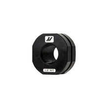 Cargar imagen en el visor de la galería, Adaptador de montaje de boquilla mecanizado CNC Mishimoto 1/8" NPT - Negro