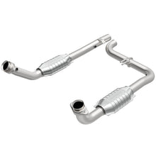 Cargar imagen en el visor de la galería, MagnaFlow Conv DF Toyota 81 82