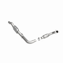 Cargar imagen en el visor de la galería, MagnaFlow Conv DF GM 01-02 2500 Driver Side 6L