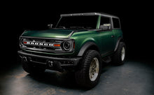 Cargar imagen en el visor de la galería, Oracle 2021+ Ford Bronco Integrated Windshield Roof LED Light Bar System SEE WARRANTY