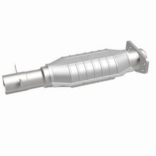Cargar imagen en el visor de la galería, MagnaFlow California Grade Catalytic Converter Direct Fit 91-92 Oldsmobile Bravada V6 4.3L