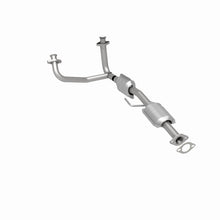 Cargar imagen en el visor de la galería, MagnaFlow Conv DF 86-97 Ford Aerostar 3.0L