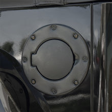 Cargar imagen en el visor de la galería, Rugged Ridge 97-06 Jeep Wrangler TJ Black Non-Locking Gas Cap Door