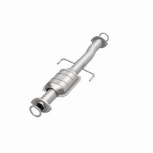 Cargar imagen en el visor de la galería, MagnaFlow Conv DF 02-03 Toyota Tacoma 2.4L