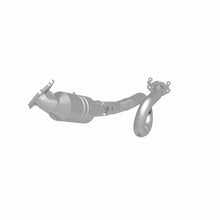 Cargar imagen en el visor de la galería, MagnaFlow Conv Direct Fit OEM 12-17 Jeep Wrangler 3.6L Underbody