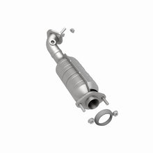 Cargar imagen en el visor de la galería, MagnaFlow Conv DF 04-07 Cadillac SRX 3.6L