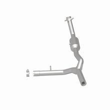 Cargar imagen en el visor de la galería, MagnaFlow Conv DF 07-08 Ford F-150 Pickup 5.4L P/S / 12/06-08 Lincoln Truck Mark LT 5.4L P/S