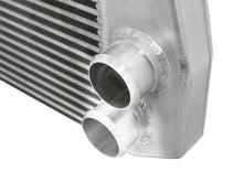 Cargar imagen en el visor de la galería, aFe Power BladeRunner Intercooler de 3 pulgadas 11-12 Ford F-150 V6 3.5L (tt)