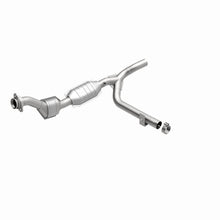 Cargar imagen en el visor de la galería, MagnaFlow Conv DF 99 Ford F-150 4.6L
