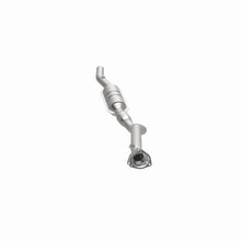 Cargar imagen en el visor de la galería, MagnaFlow Conv DF 96-99 Audi A4/A4 Quattro 2.8LD/S (49 estados)
