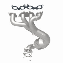 Cargar imagen en el visor de la galería, MagnaFlow Conv DF 05-11 Volvo XC90 4.4L Rear