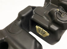 Cargar imagen en el visor de la galería, Titan Fuel Tanks 17-23 Ford F-250 55 Gal. Extra HD Cross-Linked PE XXL Mid-Ship Tank - Crew Cab SB