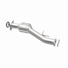 Cargar imagen en el visor de la galería, MagnaFlow Conv DF 04-07 Subaru WRX/STi 2.5LT