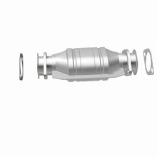 Cargar imagen en el visor de la galería, MagnaFlow Direct Fit Catalytic Converter 98-01 Nissan Altima 2.4L, Rear