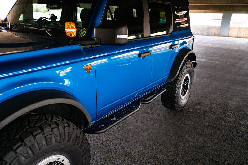 DV8 Offroad 21-22 Ford Bronco OE Plus Series Pasos laterales