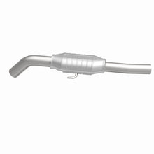 Cargar imagen en el visor de la galería, MagnaFlow Conv Direct Fit 88-91 Dodge B150 3.9L/5.2L