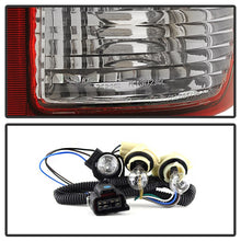 Cargar imagen en el visor de la galería, Xtune Chevy Avalanche 02-06 Passenger Side Tail Lights - OEM Right ALT-JH-CAVA02-OE-R