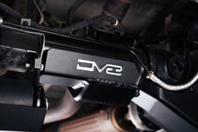 Cargar imagen en el visor de la galería, Placa protectora del diferencial trasero DV8 Offroad 21-22 Ford Bronco