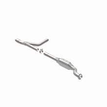 Cargar imagen en el visor de la galería, MagnaFlow Conv DF 04-05 Ram1500 5.7L P/S OEM