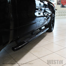 Cargar imagen en el visor de la galería, Westin Ram 1500 Crew Cab 2019 (excepto Ram 1500 Classic 2019) PRO TRAXX 5 barras de paso Nerf ovaladas - Negro