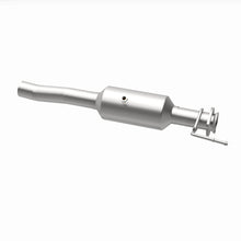 Cargar imagen en el visor de la galería, MagnaFlow 18-19 Ford F-450 Super Duty V10 6.8L Underbody Direct Fit Catalytic Converter