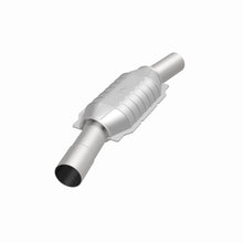 Cargar imagen en el visor de la galería, MagnaFlow Conv DF GM 25inch x 7inch x 4inch 2.5/2.5inch