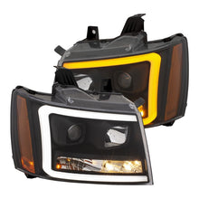Cargar imagen en el visor de la galería, ANZO 07-14 Chevy Tahoe Proyector Faros delanteros con diseño estilo tablón Negro con ámbar