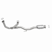 Cargar imagen en el visor de la galería, MagnaFlow Conv DF 97-98 Toyota Avalon Camry 3