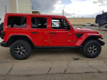 Cargar imagen en el visor de la galería, Oracle Sidetrack LED System For Jeep Wrangler JL/ Gladiator JT SEE WARRANTY