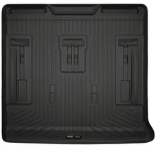 Cargar imagen en el visor de la galería, Husky Liners 07-13 GM Escalade/Suburban/Yukon WeatherBeater Revestimientos de carga traseros negros