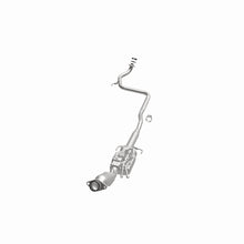 Cargar imagen en el visor de la galería, MagnaFlow Conv Direct Fit 12-13 Toyota Prius C Base Underbody 1.5L