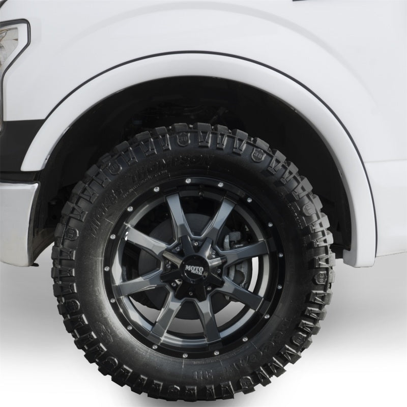 Bushwacker 18-20 Ford F-150 OE Style bengalas 4 piezas - Oxford blanco