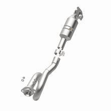 Cargar imagen en el visor de la galería, MagnaFlow Conv Direct Fit OEM 12-17 Jeep Wrangler 3.6L Underbody